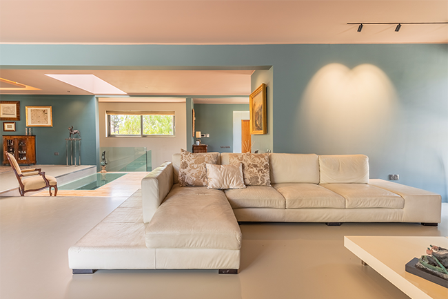 Villa in Iklin 882 M²
