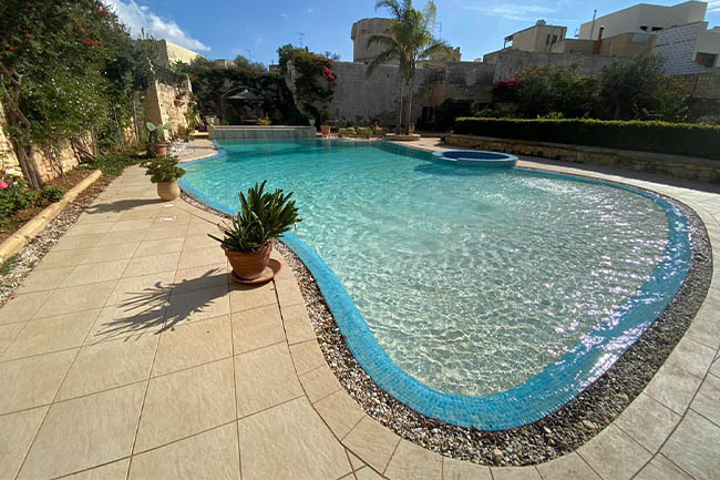 Tower in Qrendi, Pool 2